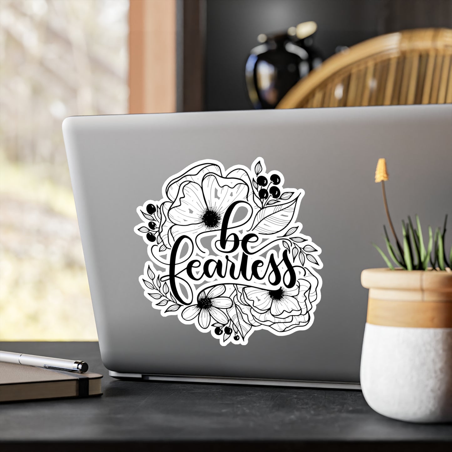 Be Fearless - White Vinyl Sticker - howjoyfulshop