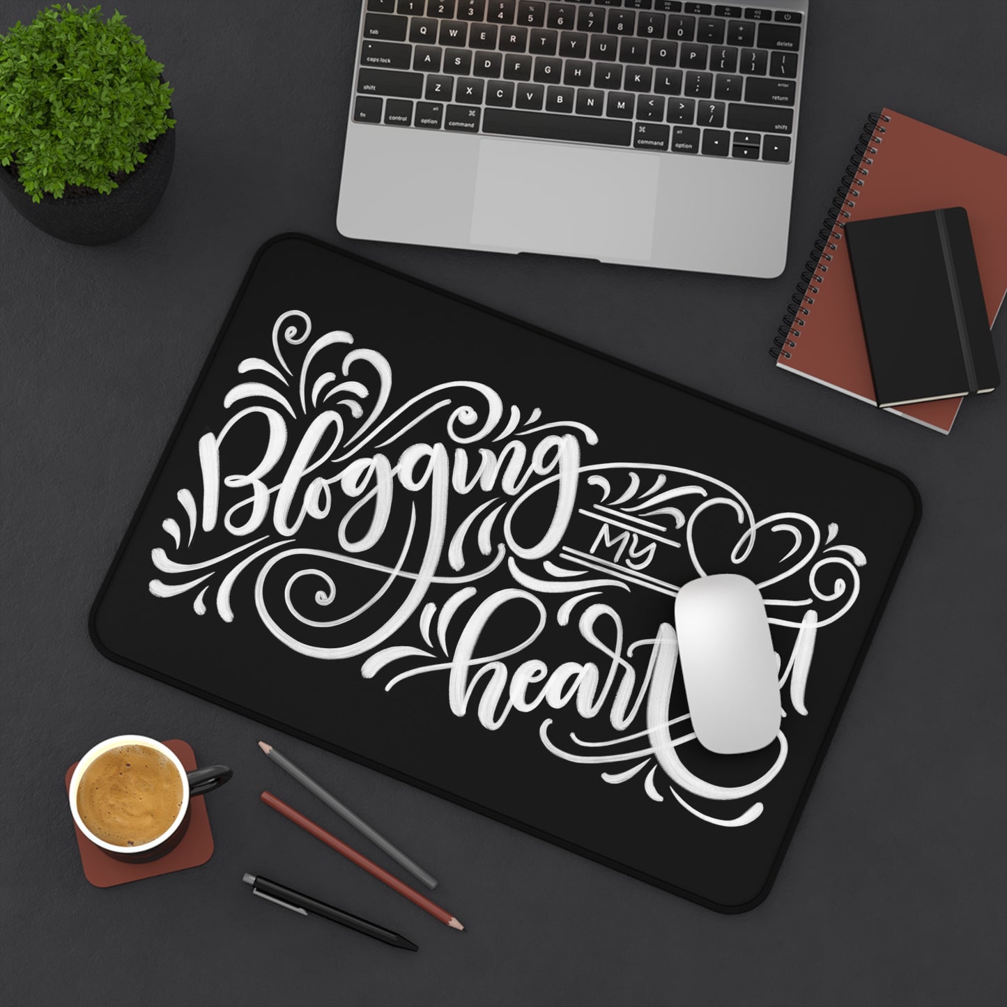 Blogging my heart out - Desk Mat - howjoyfulshop