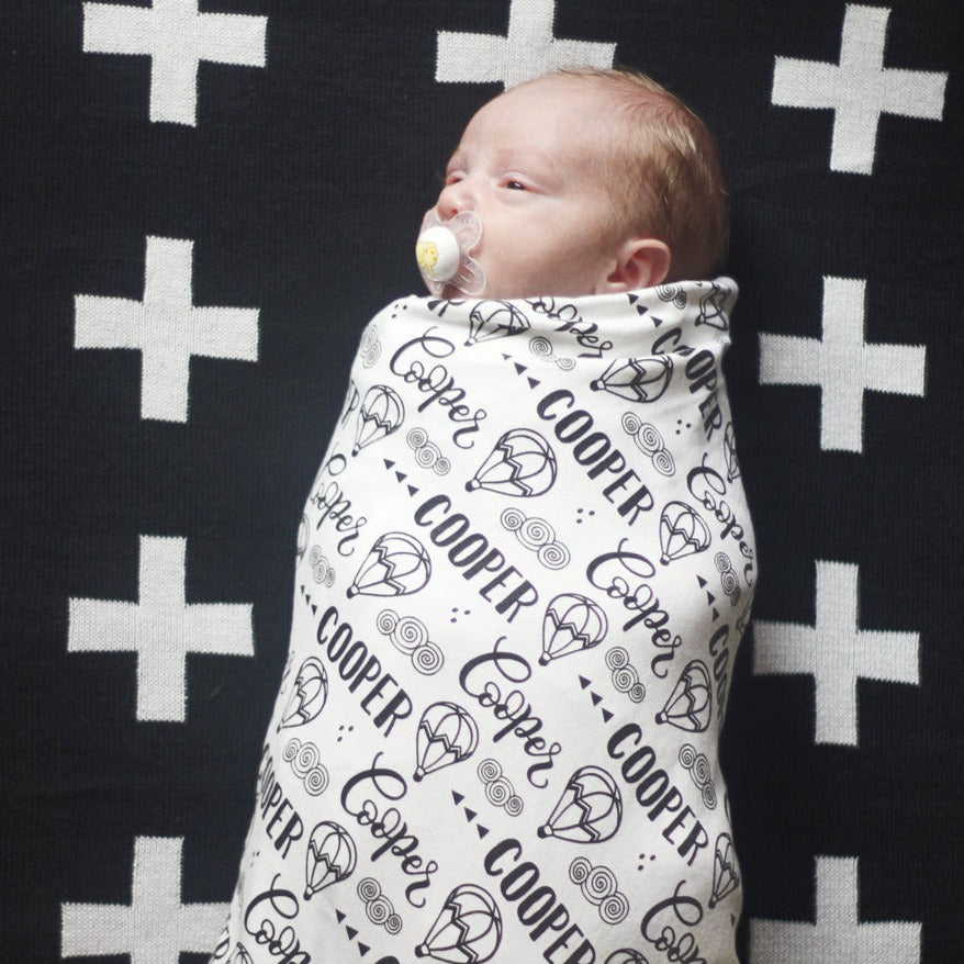 Personalized Swaddle - Hot air balloon pattern in custom color - howjoyfulshop