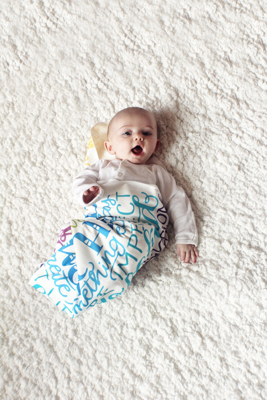 Rainbow wishes swaddle - Organic cotton - LAP SIZE - SALE - howjoyfulshop