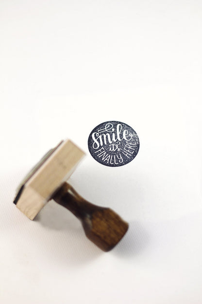 Stamp - Smile it's finally here - SALE - howjoyfulshop